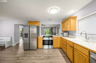 25515 SW Rainbow Ln, Hillsboro, OR 97123 - Photo 14