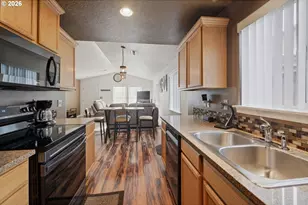 4942 Holly St, Springfield, OR 97478 - Photo 14