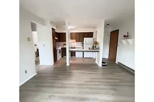 11040 SW Greenburg Rd, Portland, OR 97210 - Photo 8