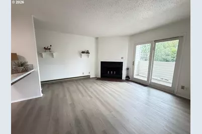 11040 SW Greenburg Rd #206, Portland, OR 97210 - Photo 6