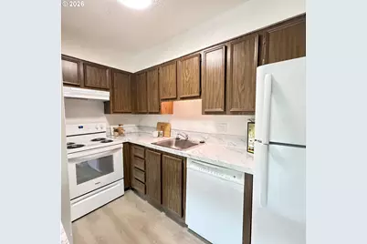 11040 SW Greenburg Rd #206, Portland, OR 97210 - Photo 12