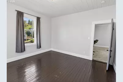 103 Washington St, Astoria, OR 97103 - Photo 18