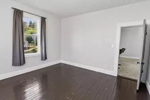 103 Washington St, Astoria, OR 97103 - Photo 18