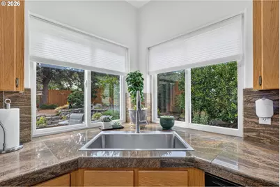 7799 SW 173rd Pl, Beaverton, OR 97007 - Photo 4