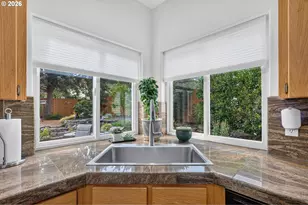 7799 SW 173rd Pl, Beaverton, OR 97007 - Photo 4