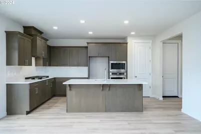 1340 S 32nd Ave #Lot 758, Cornelius, OR 97113 - Photo 10