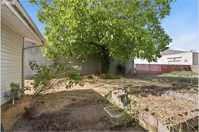 2270 Hoyt St SE, Salem, OR 97302 - Photo 26