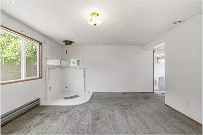 2270 Hoyt St SE, Salem, OR 97302 - Photo 12