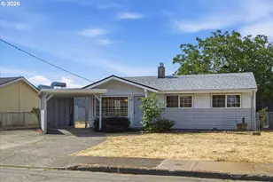 2270 Hoyt St SE, Salem, OR 97302 - Photo 2