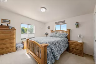 621 Highland Vista Ln, Roseburg, OR 97471 - Photo 12