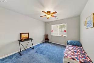 1530 NE Rocky Dr, Roseburg, OR 97470 - Photo 16