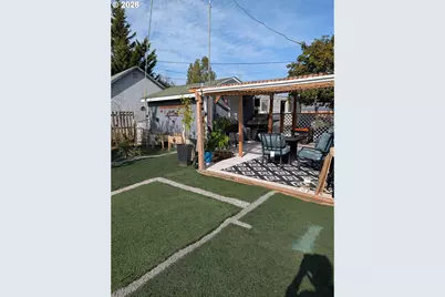 591 NW Douglas Blvd, Winston, OR 97496 - Photo 6