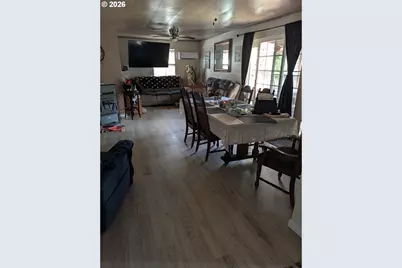 591 NW Douglas Blvd, Winston, OR 97496 - Photo 8