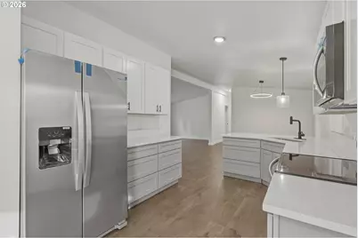 12323 SE Holgate Blvd #19, Portland, OR 97236 - Photo 14