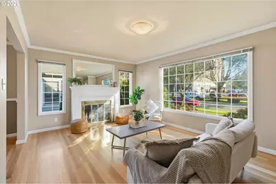 1403 18th Ave, Longview, WA 98632 - Photo 4