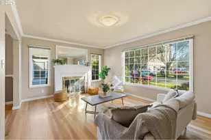 1403 18th Ave, Longview, WA 98632 - Photo 4