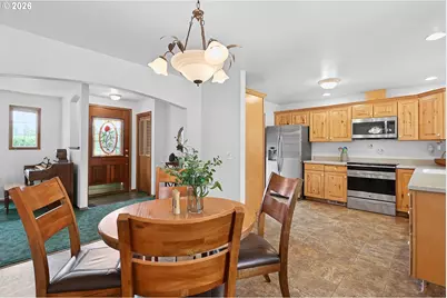1400 Rockford Rd, Hood River, OR 97031 - Photo 6