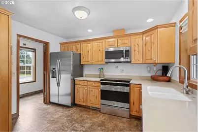 1400 Rockford Rd, Hood River, OR 97031 - Photo 10
