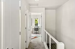 519 N Cook St, Portland, OR 97227 - Photo 40