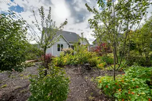 1190 SE Bugle Ave, Warrenton, OR 97146 - Photo 4