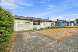 1955 Johnson St, North Bend, OR 97459 - Photo 2