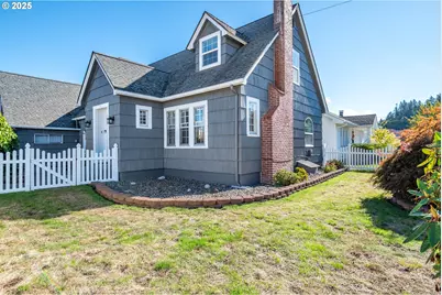 1 SW D St, Castle Rock, WA 98611 - Photo 30