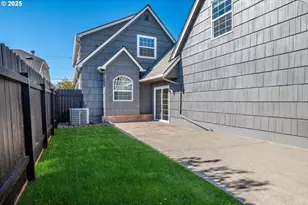 1 SW D St, Castle Rock, WA 98611 - Photo 28