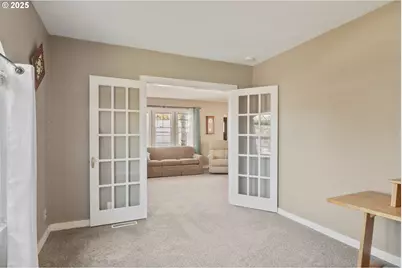 1 SW D St, Castle Rock, WA 98611 - Photo 8