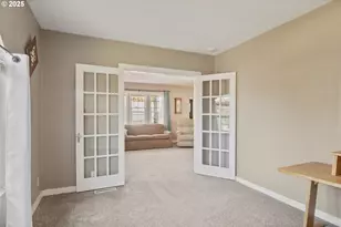 1 SW D St, Castle Rock, WA 98611 - Photo 8