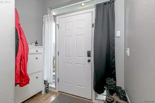 20855 SW Skiver St, Beaverton, OR 97078 - Photo 6