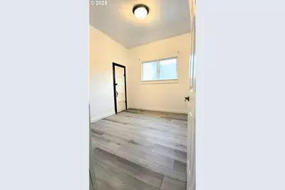 254 N Dean St, Coquille, OR 97423 - Photo 14