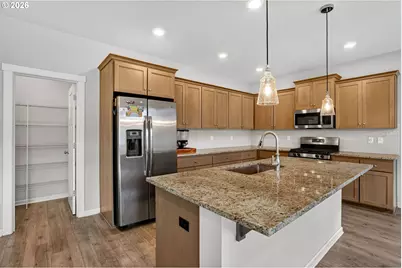 23053 NE Sockeye St, Troutdale, OR 97060 - Photo 10