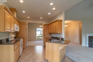 1737 NE Shale Ct, Roseburg, OR 97470 - Photo 12