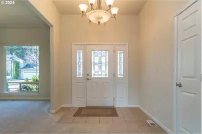 1737 NE Shale Ct, Roseburg, OR 97470 - Photo 6