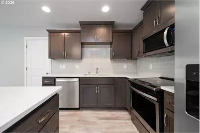 14020 NE 7th Ct, Vancouver, WA 98685 - Photo 12
