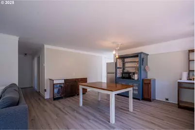 135 Laurel St, Gleneden Beach, OR 97388 - Photo 32