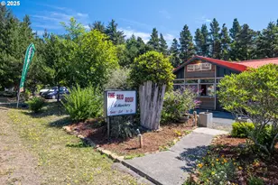 135 Laurel St, Gleneden Beach, OR 97388 - Photo 36