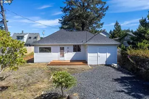 135 Laurel St, Gleneden Beach, OR 97388 - Photo 2