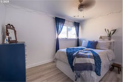 135 Laurel St, Gleneden Beach, OR 97388 - Photo 6