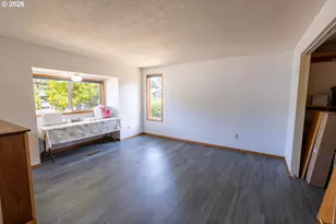 1080 Hope Ave NW, Salem, OR 97304 - Photo 30