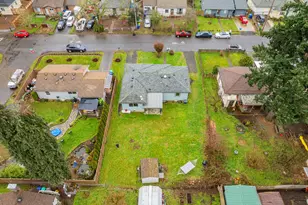 11937 NE Holladay St, Portland, OR 97220 - Photo 22