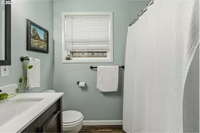 11937 NE Holladay St, Portland, OR 97220 - Photo 12