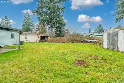 11937 NE Holladay St, Portland, OR 97220 - Photo 16