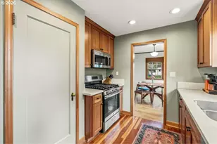 7124 N Montana Ave, Portland, OR 97217 - Photo 8