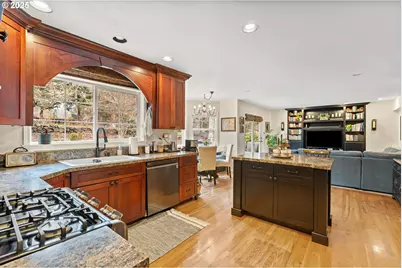 126 Songbird Ct, Roseburg, OR 97470 - Photo 8