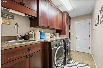 126 Songbird Ct, Roseburg, OR 97470 - Photo 28