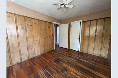 94246 1st St, Gold Beach, OR 97444 - Photo 12