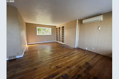 94246 1st St, Gold Beach, OR 97444 - Photo 2