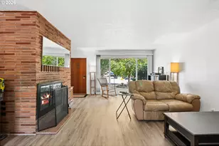 12406 SE Raymond St, Portland, OR 97236 - Photo 12