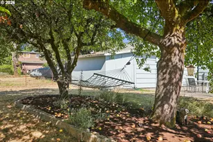 12406 SE Raymond St, Portland, OR 97236 - Photo 8